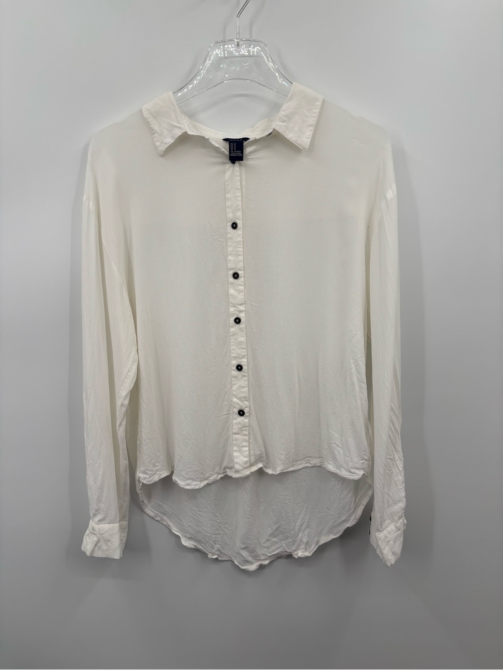 Forever 21 White Long-Sleeve Button-Down Blouse Size M